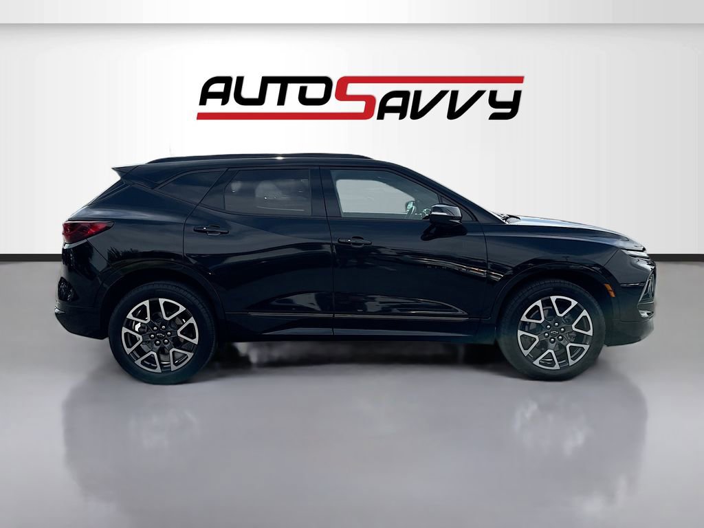 Used 2024 Chevrolet Blazer RS w/ Enhanced Convenience Package image 8
