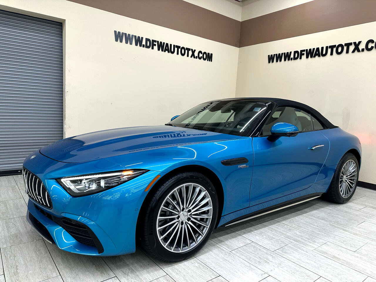 Used 2024 Mercedes-Benz SL 43 AMG image 2