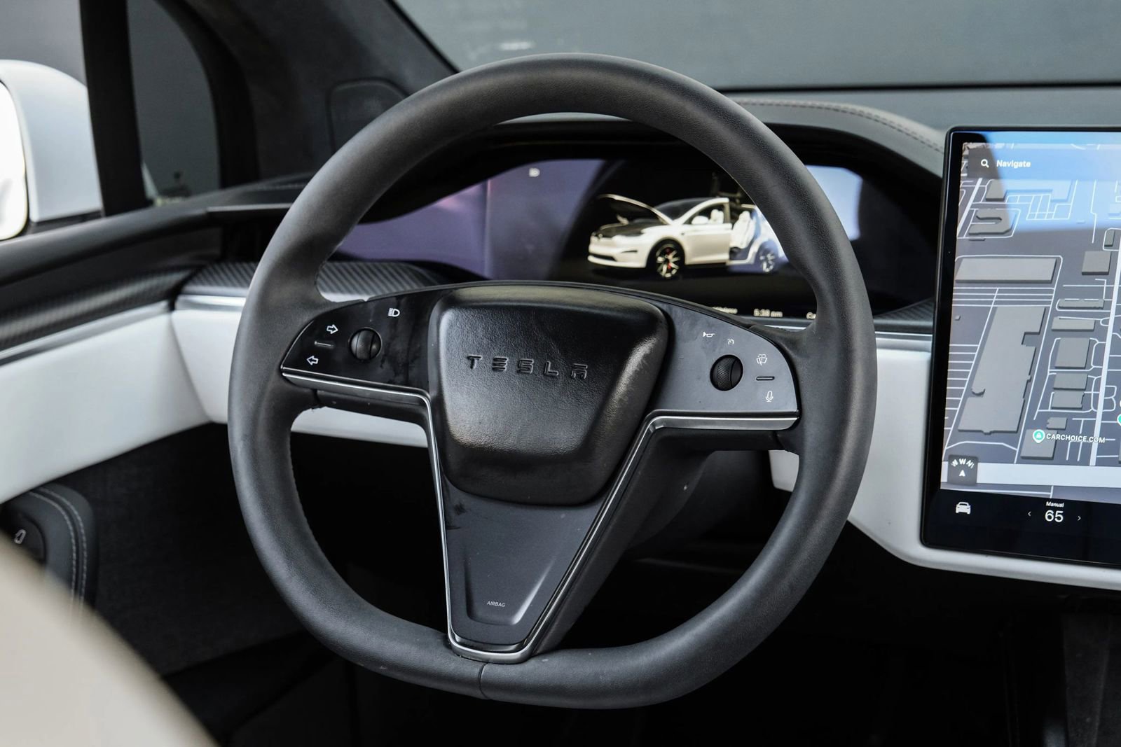 Used 2023 Tesla Model X Plaid image 25