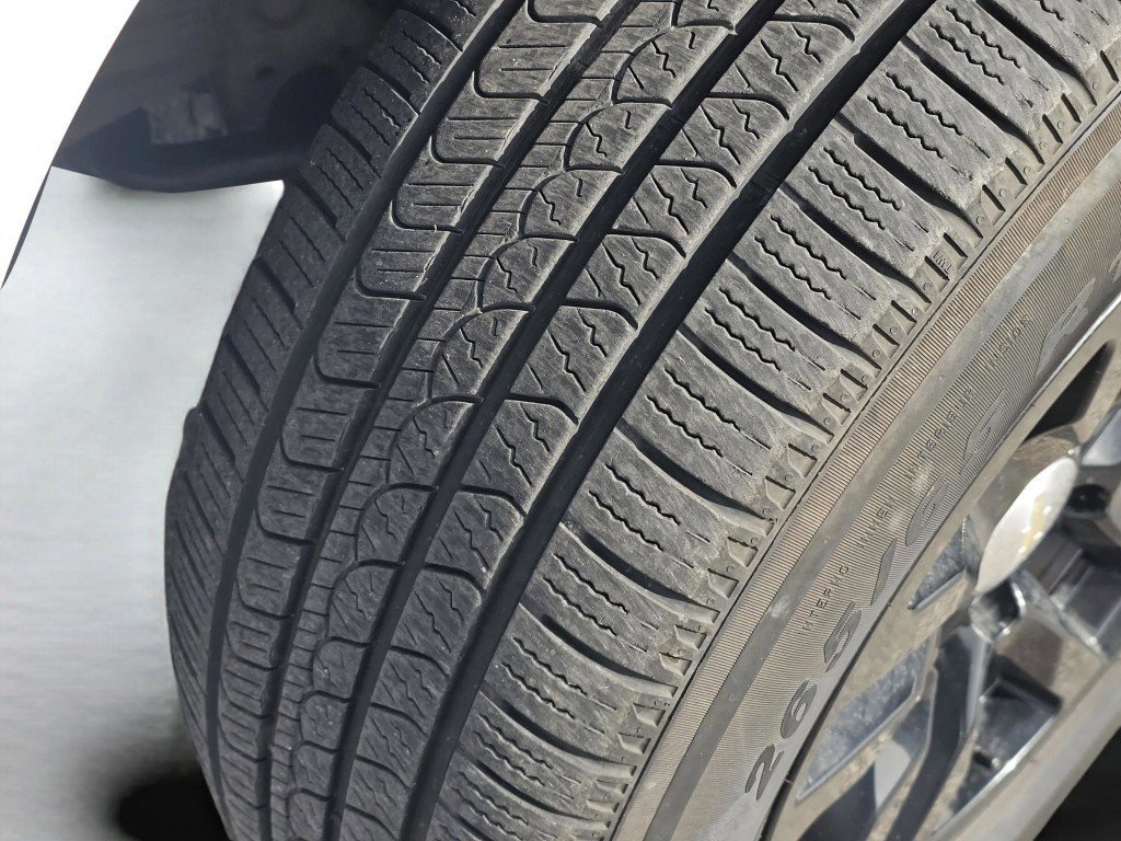 Used 2021 Chevrolet Tahoe LT image 18