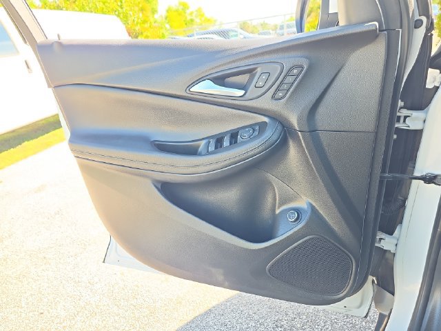Certified 2023 Buick Encore GX Essence w/ Advanced Technology Package AWD/4WD image 20