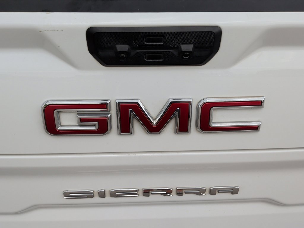 Used 2024 GMC Sierra 1500 AT4 w/ Technology Package AWD/4WD image 45