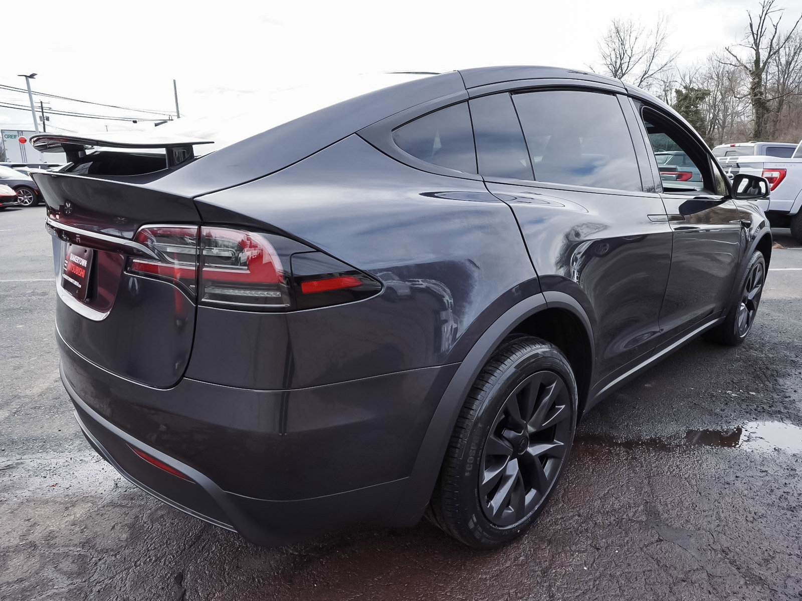Used 2024 Tesla Model X image 6