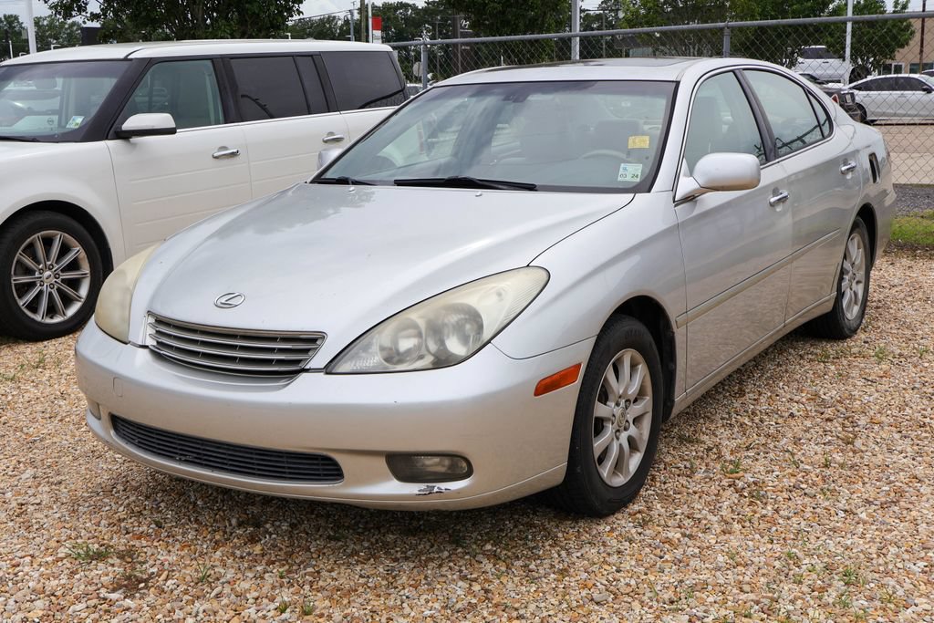 Used 2002 Lexus ES 330 FWD image 1
