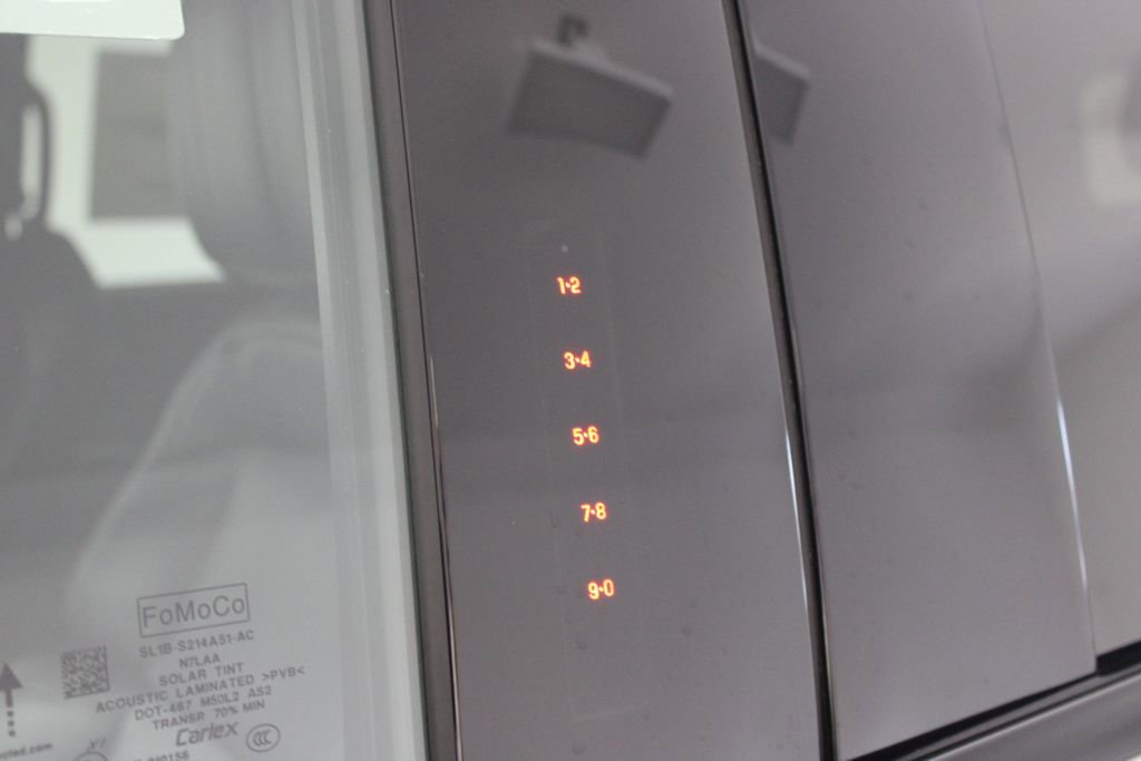 New 2026 Lincoln Navigator Reserve image 25