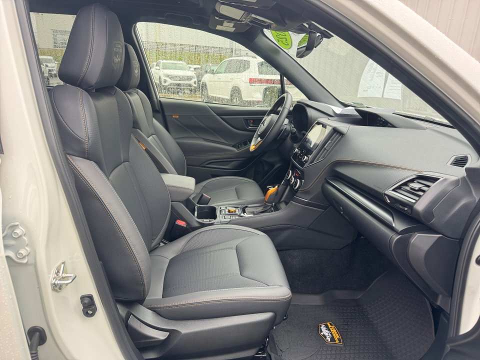 Used 2025 Subaru Forester Wilderness w/ Convenience Package image 32