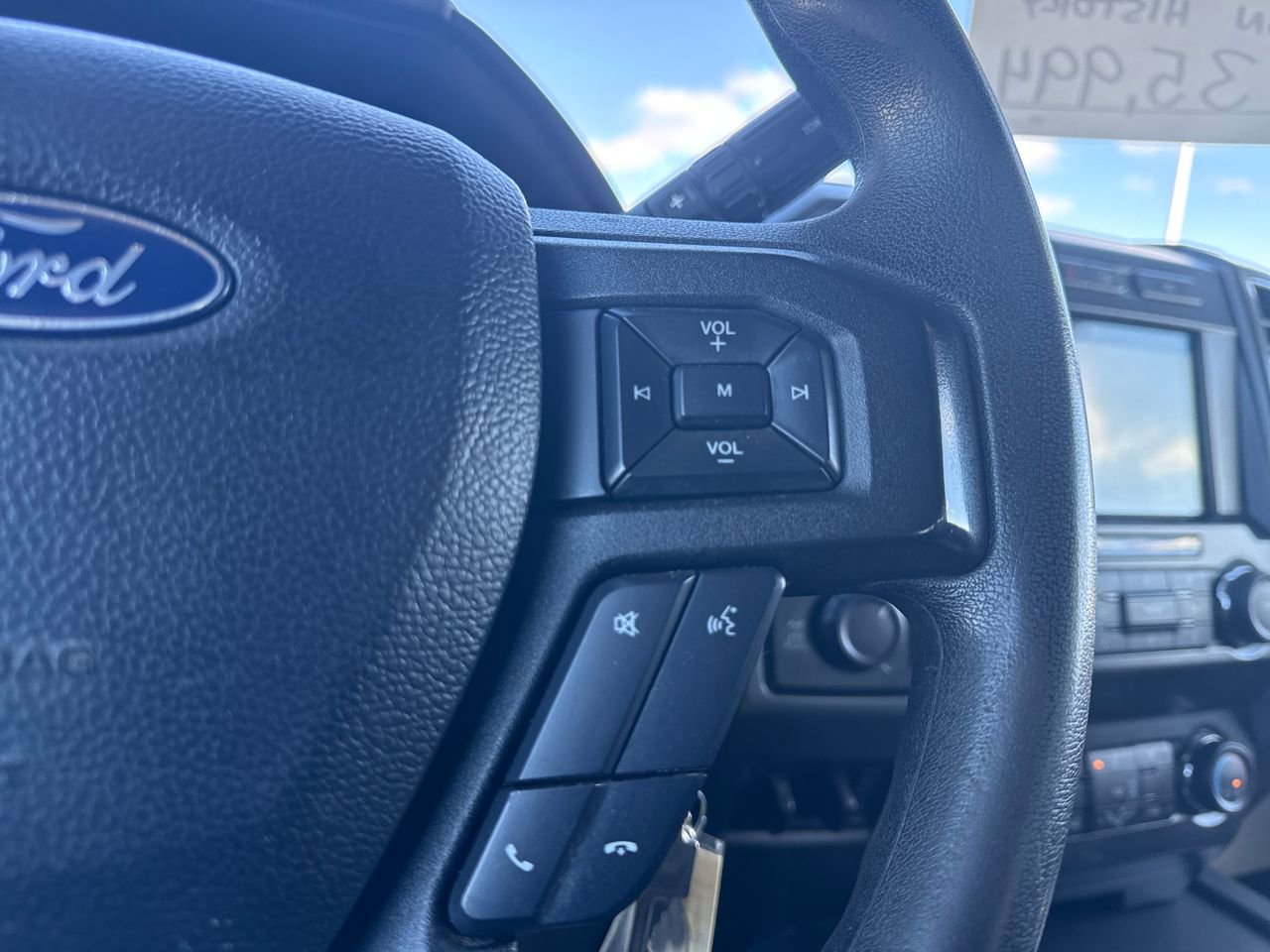 Used 2019 Ford F250 XLT w/ XLT Premium Package image 28