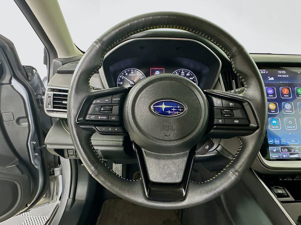 Used 2025 Subaru Outback Onyx Edition image 18