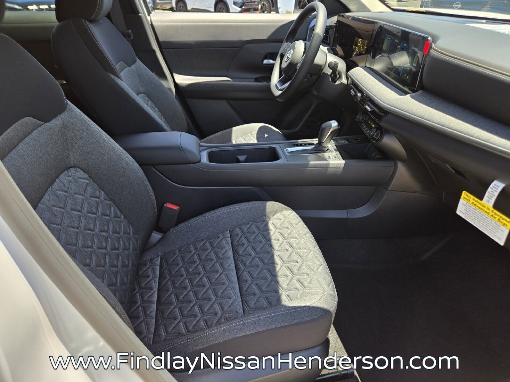 New 2026 Nissan Kicks SV w/ SV Premium Package FWD image 16