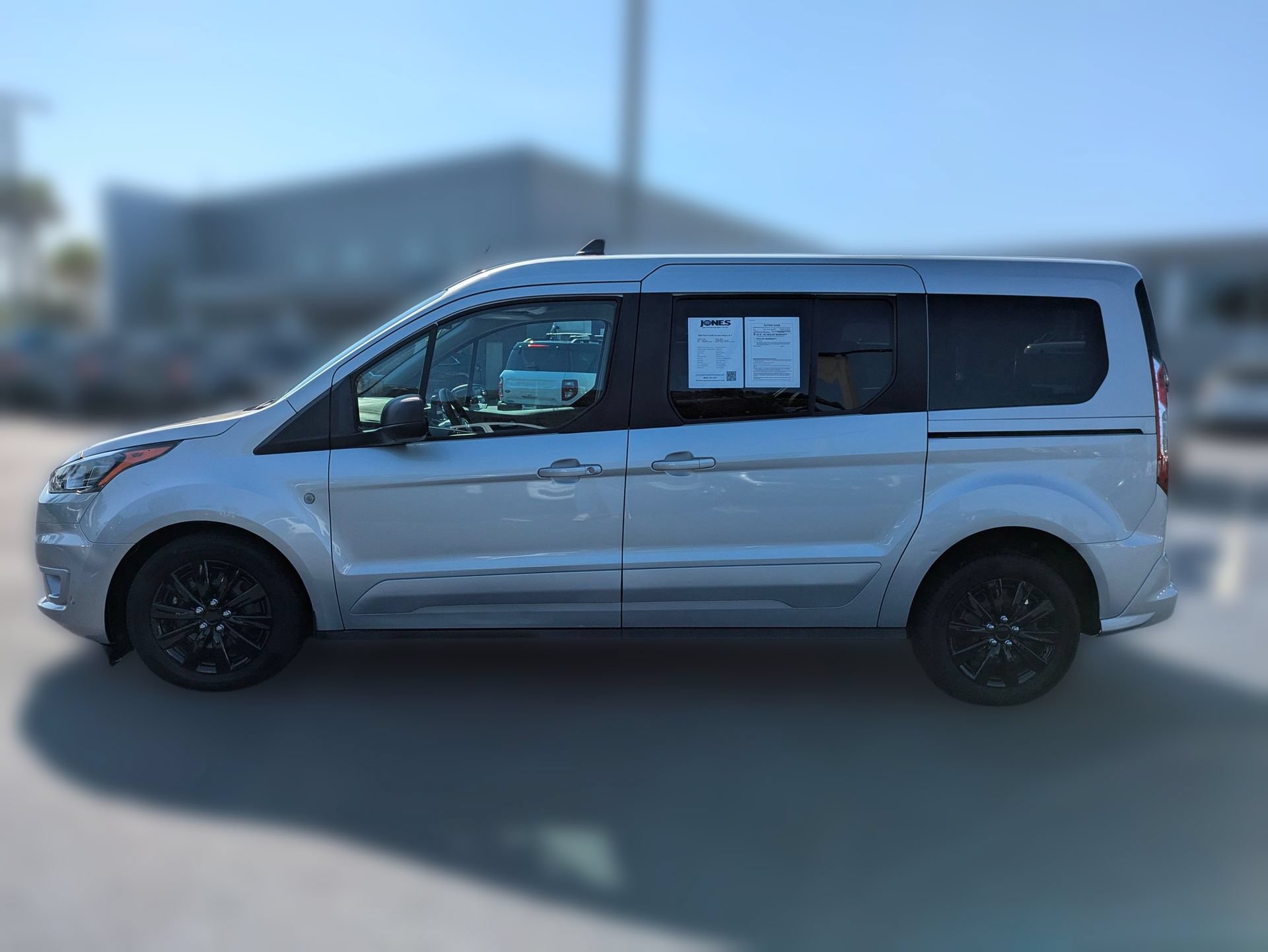 Used 2022 Ford Transit Connect XLT FWD image 8