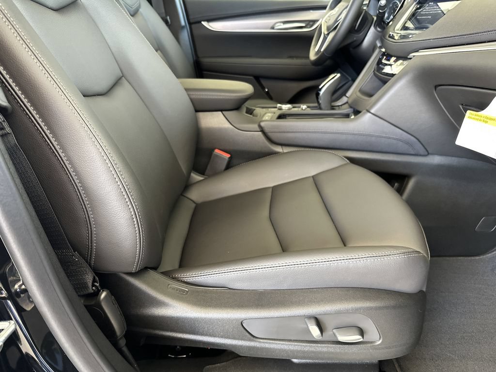New 2026 Cadillac XT5 Luxury AWD/4WD image 29