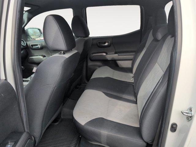 Used 2023 Toyota Tacoma TRD Sport w/ Technology Package image 13