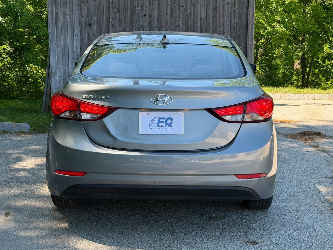 Used 2016 Hyundai Elantra SE FWD image 4