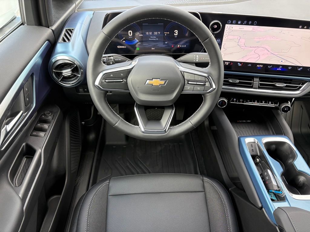 New 2026 Chevrolet Equinox EV LT image 30