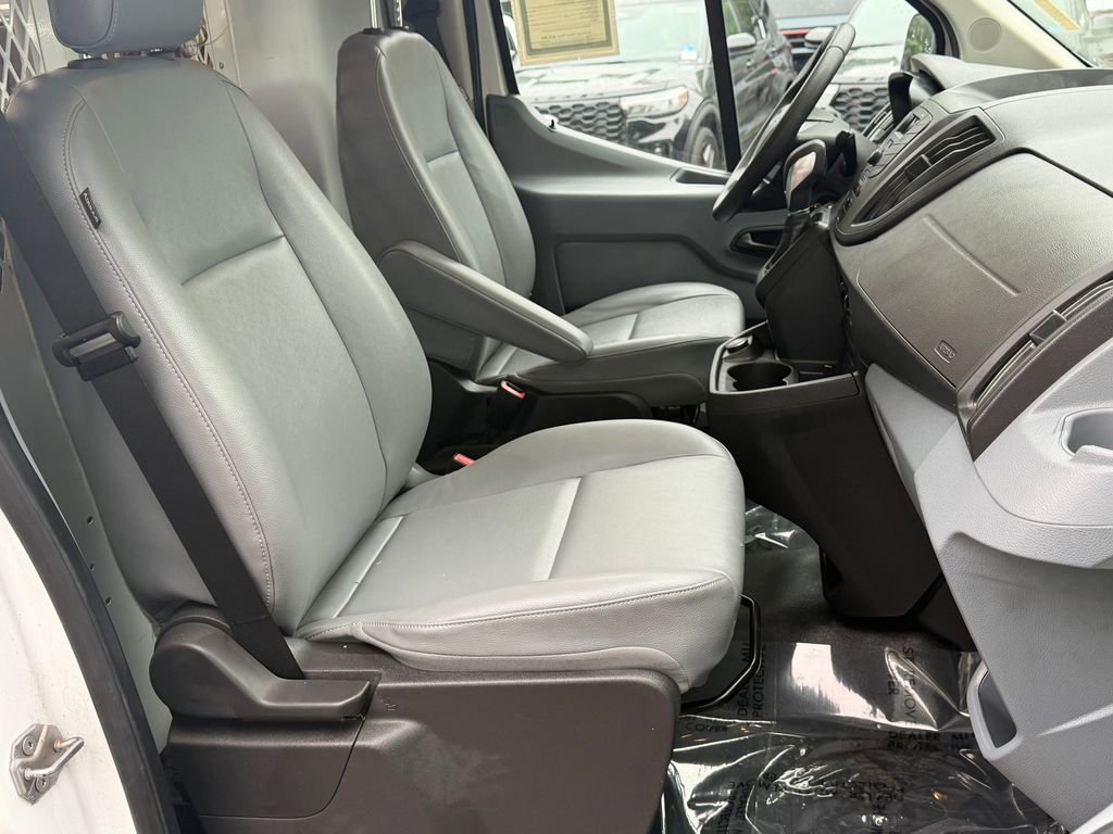 Used 2019 Ford Transit 150 130 Low Roof RWD image 11