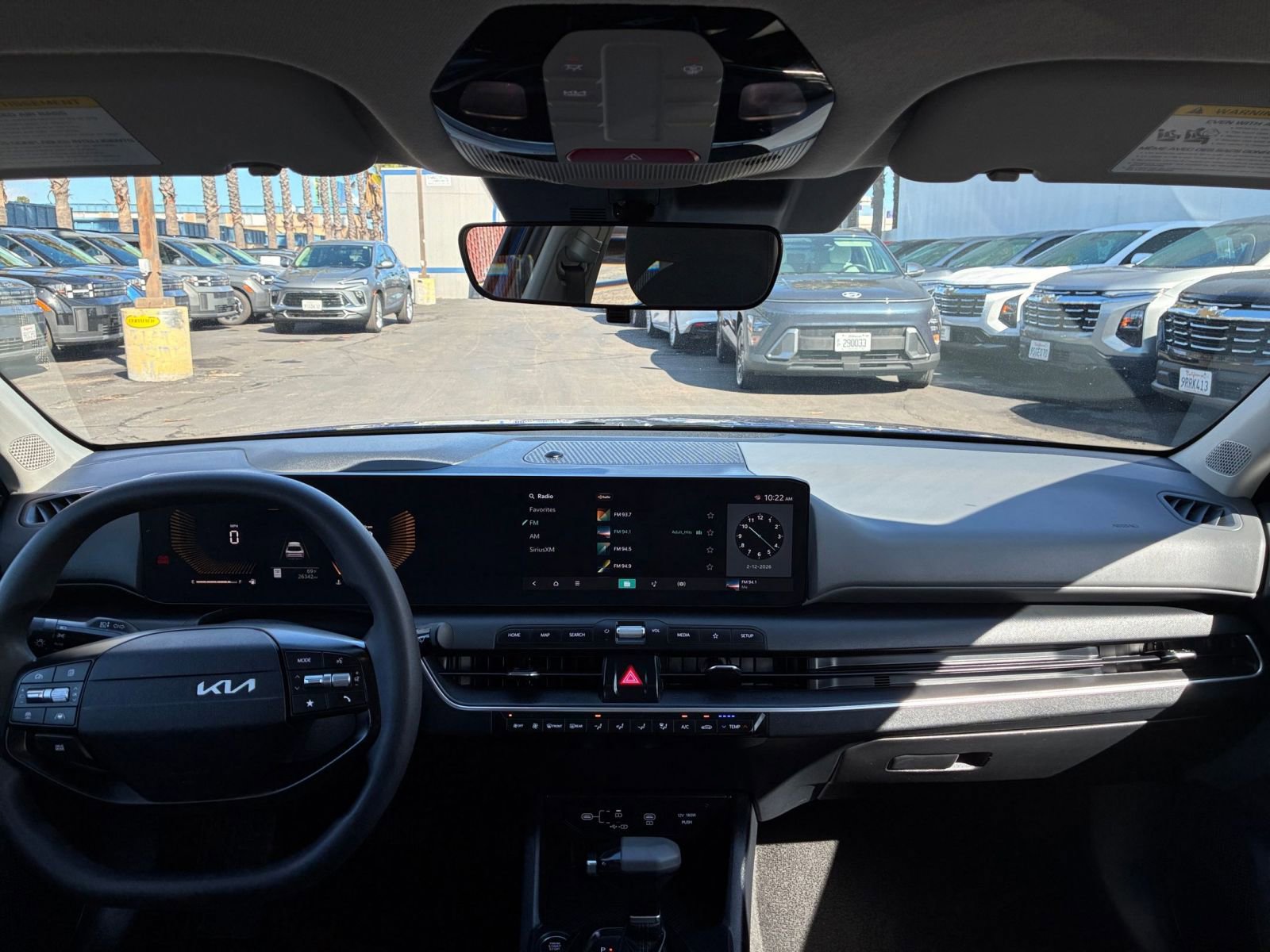 Used 2025 Kia K4 LXS image 32