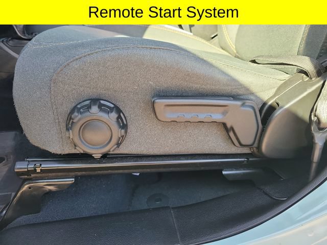 Used 2024 Jeep Wrangler Unlimited w/ Convenience Group AWD/4WD image 23