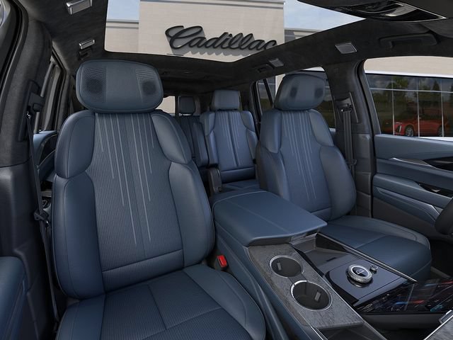 New 2025 Cadillac Escalade IQ Sport 2 w/ LPO, ONYX Package AWD/4WD image 16