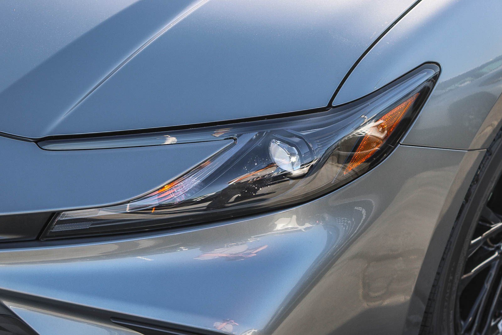 New 2026 Toyota Camry SE w/ Multimedia Upgrade Package FWD image 5