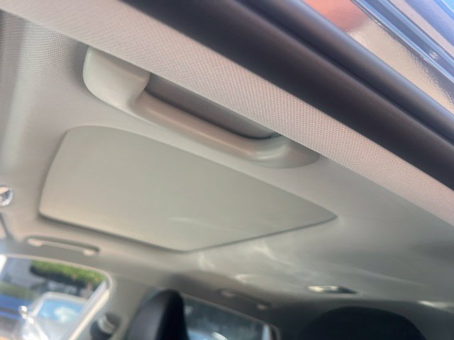 Certified 2024 Hyundai Kona Limited FWD image 10