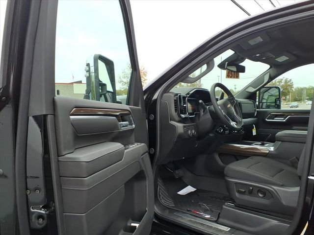New 2026 Chevrolet Silverado 2500 LT w/ Z71 Chrome Sport Edition image 8