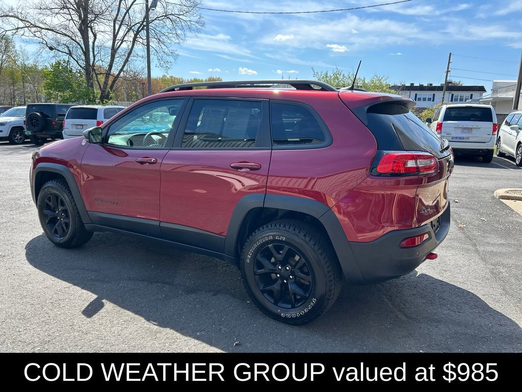 Used 2017 Jeep Cherokee Trailhawk w/ Comfort/Convenience Group AWD/4WD image 6