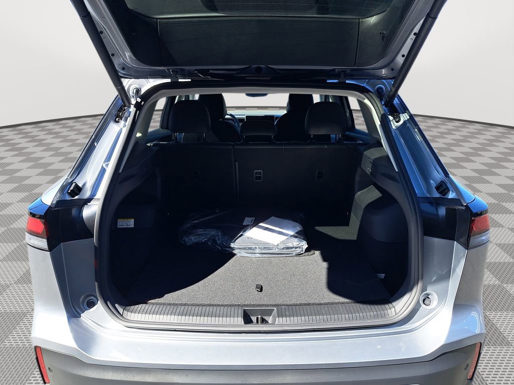 New 2025 Volkswagen Tiguan SE image 20