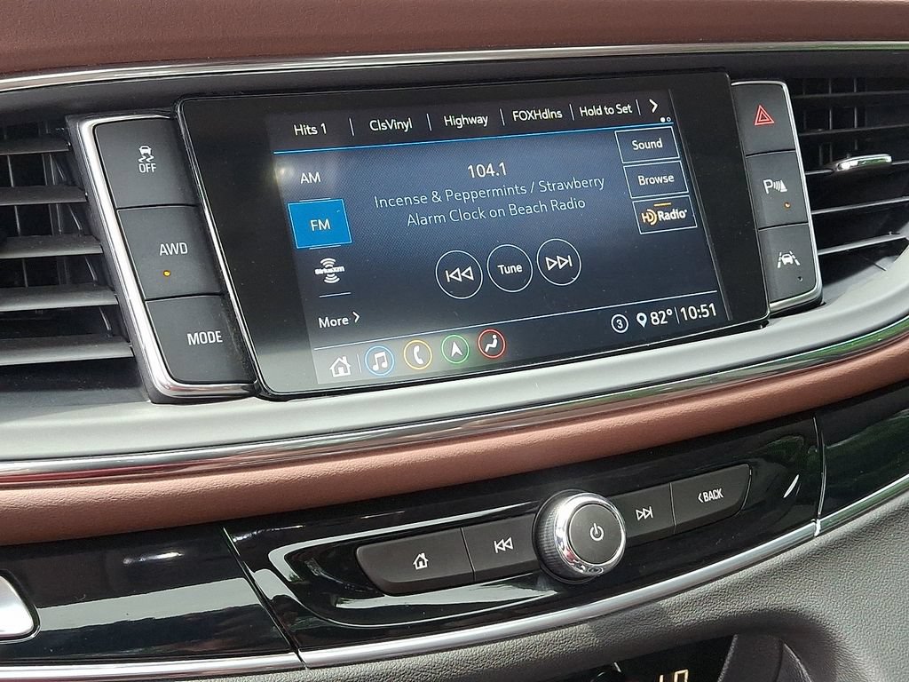 Used 2021 Buick Enclave Avenir w/ Avenir Technology Package AWD/4WD image 17