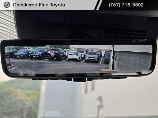 Used 2024 Toyota Tacoma Limited w/ Limited Package (LT) AWD/4WD image 25