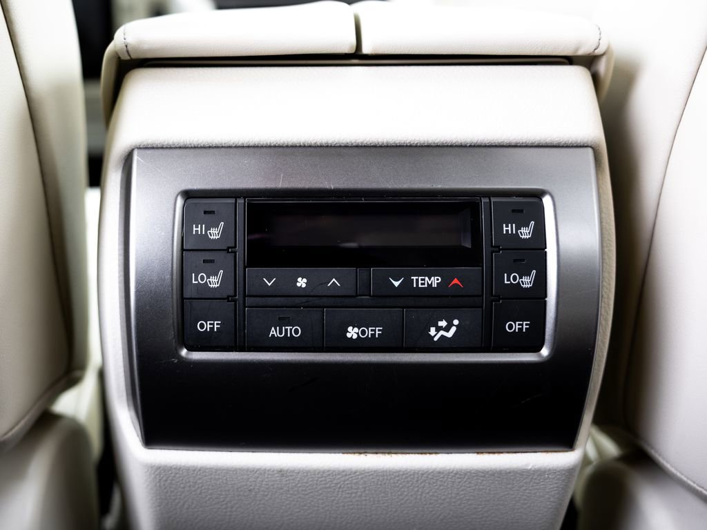 Used 2023 Lexus GX 460 Premium image 35