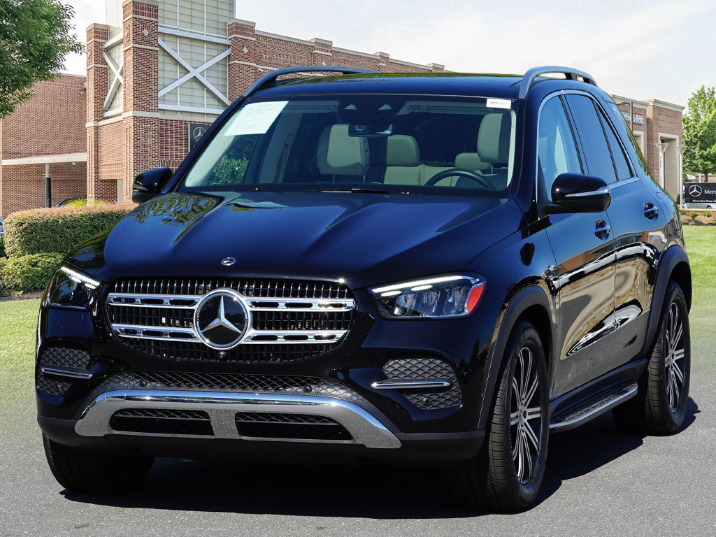 Certified 2025 Mercedes-Benz GLE 450e 4MATIC image 4