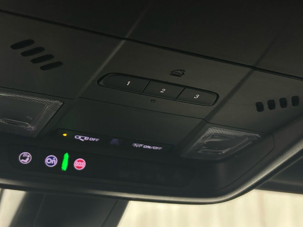 Used 2023 Cadillac XT5 Luxury image 26