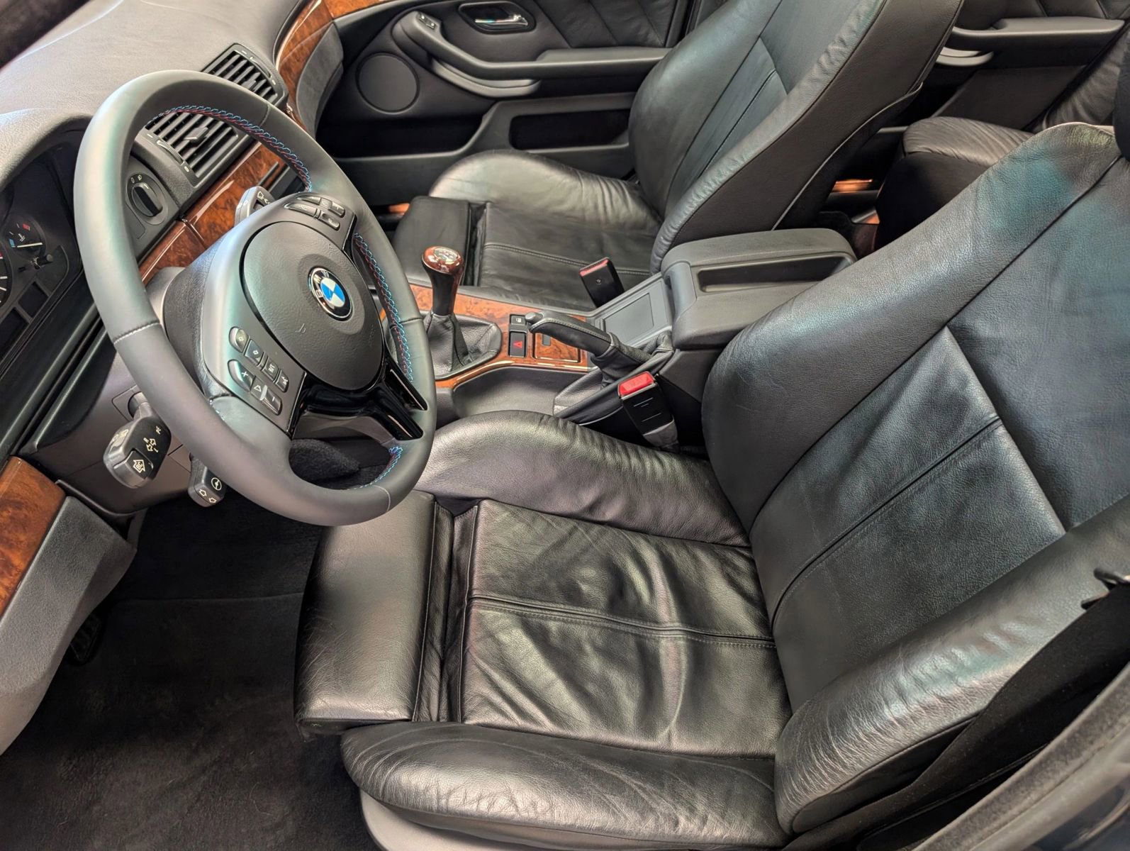 Used 2001 BMW 540i Sedan image 7