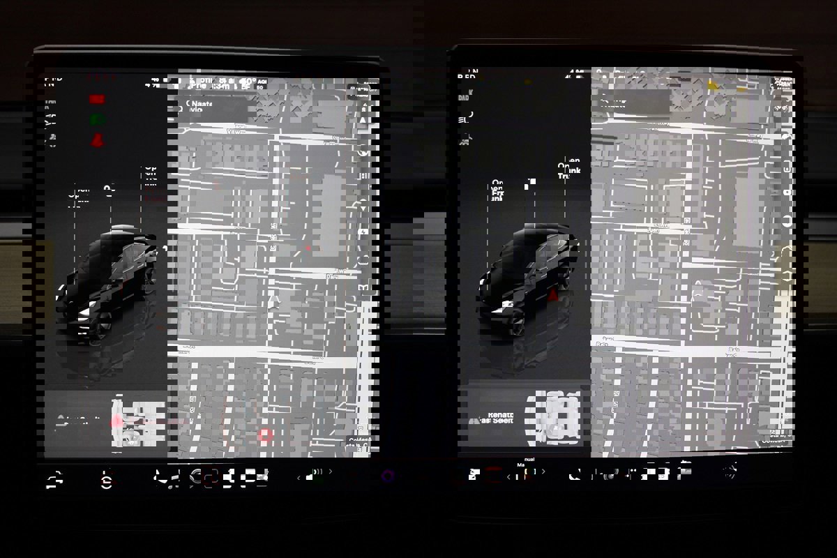 Used 2023 Tesla Model 3 Standard Range image 23