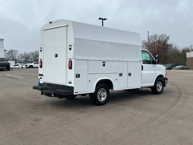 New 2025 Chevrolet Express 3500 w/ Power Convenience Package video 4