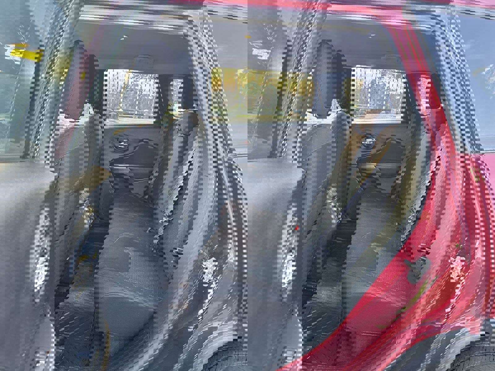 Used 2021 Jeep Cherokee Latitude image 30