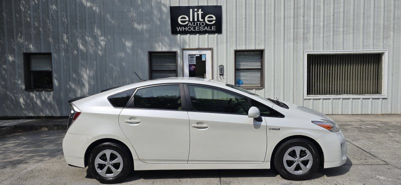 Used 2012 Toyota Prius Three FWD image 6