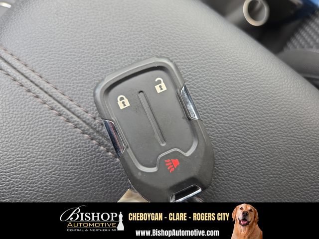 Used 2024 GMC Terrain SLE w/ LPO, Floor Liner Package FWD image 20
