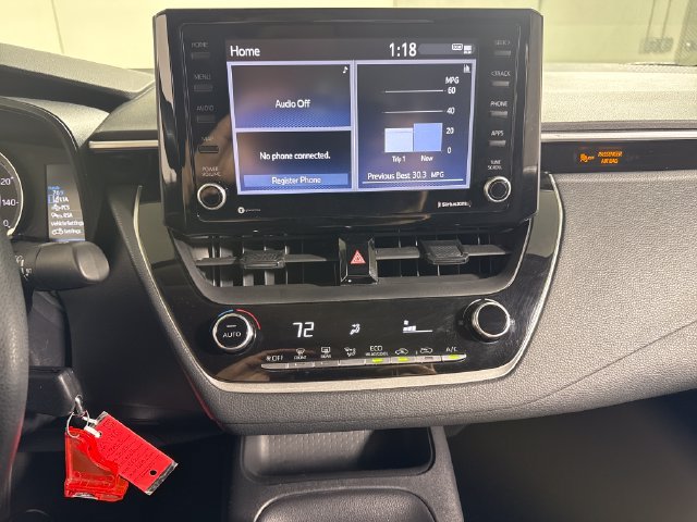 Used 2022 Toyota Corolla LE FWD image 28