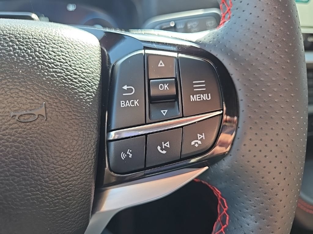 Used 2025 Ford Explorer ST-Line AWD/4WD image 44