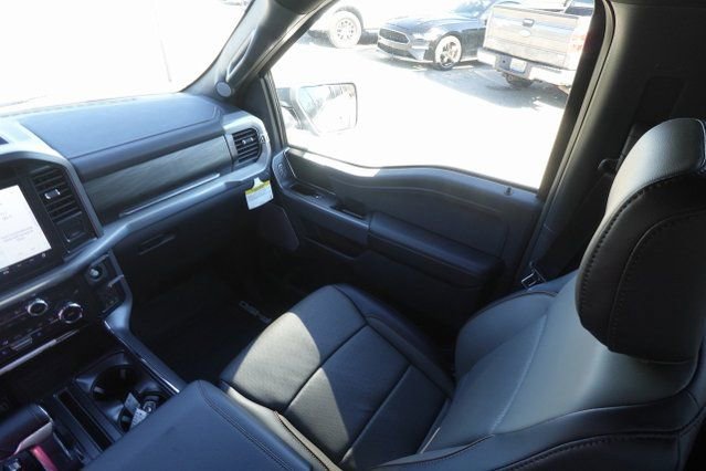 New 2025 Ford F150 Lariat w/ Equipment Group 501A Mid image 22