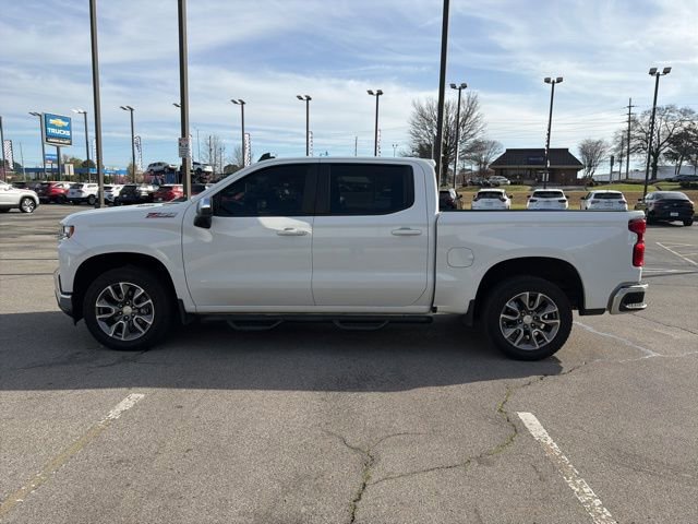 Used 2022 Chevrolet Silverado 1500 LT image 6