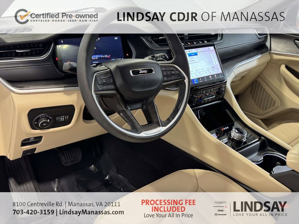 Certified 2025 Jeep Grand Cherokee L Limited w/ Luxury Tech Group II AWD/4WD image 20