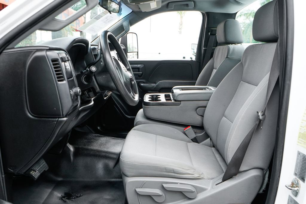 Used 2018 Chevrolet Silverado 3500 W/T RWD image 18