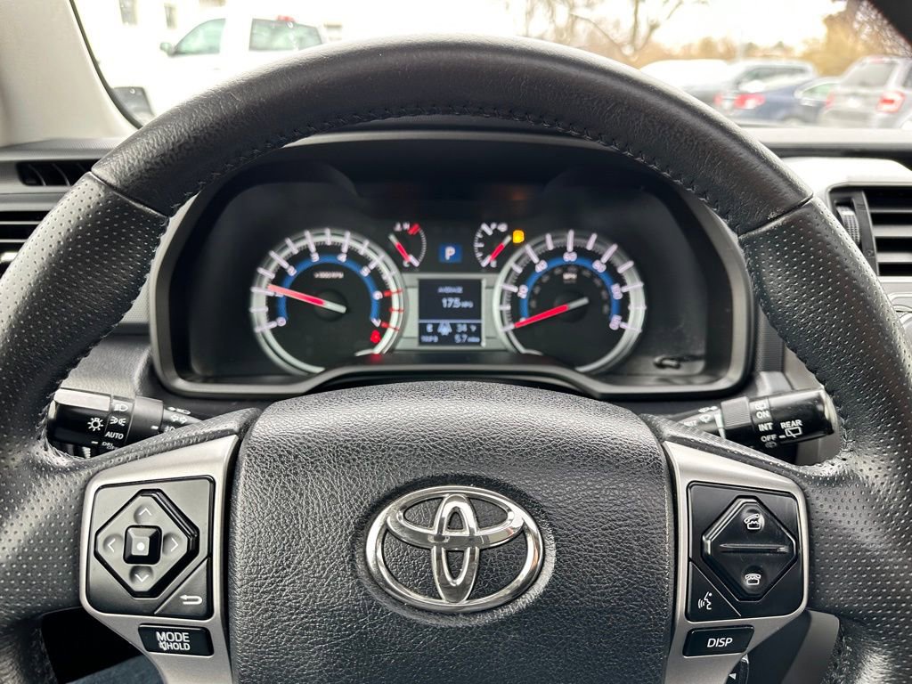 Used 2016 Toyota 4Runner Limited image 26