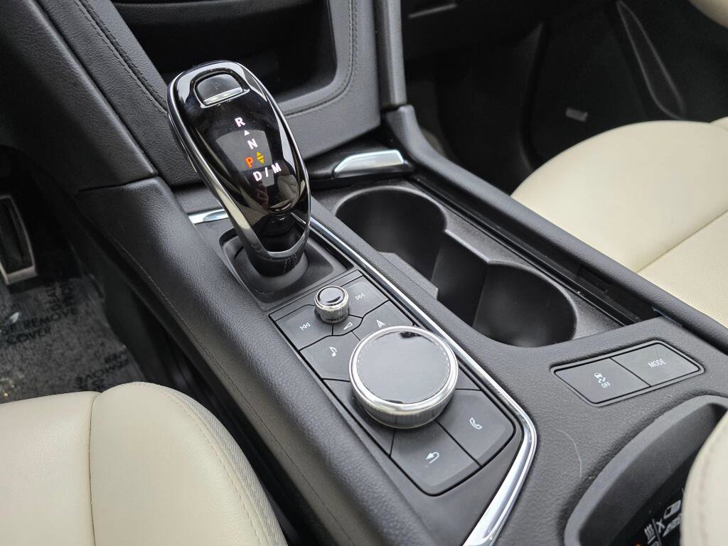 Used 2021 Cadillac XT5 Sportv w/ LPO, Floor Liner Package image 27