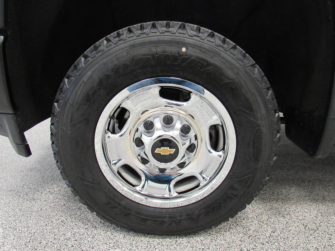 Used 2022 Chevrolet Silverado 2500 W/T w/ WT Convenience Package image 10