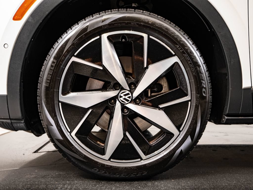 Used 2023 Volkswagen ID.4 Pro S AWD/4WD image 13