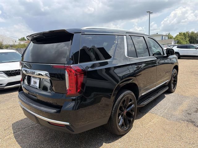 Used 2023 GMC Yukon SLT w/ SLT Premium Package RWD image 9