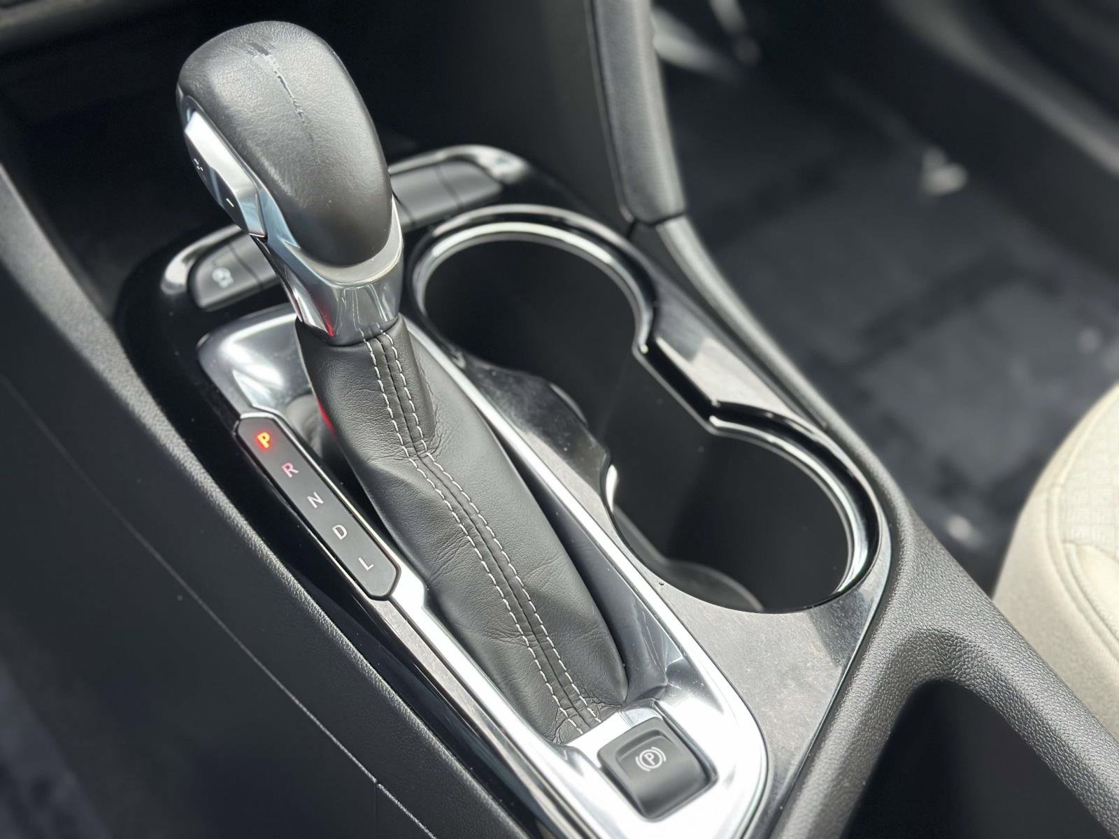 Used 2023 Buick Encore GX Preferred w/ Cold Weather Comfort Package image 13